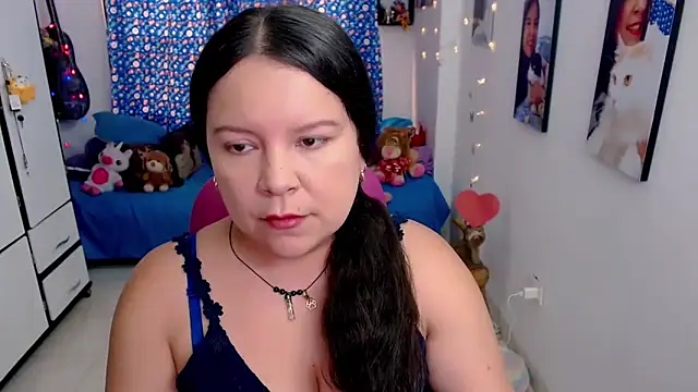 claryssa  online show from 14, 3, 2026