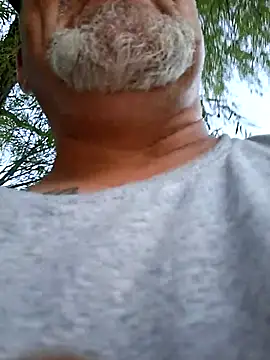 Snapshot of bigdoog8 chatting on 24, 7, 2026 bigdoog8 online show from 24, 7, 2026