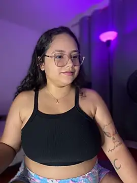 CurlyGirl 1 online show from 12, 2, 2026