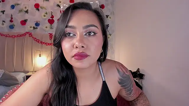 samara smithh online show from 24, 2, 2025