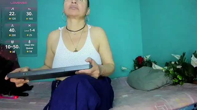 Snapshot of SheraHadee chatting on 25, 11, 2025 SheraHadee online show from 25, 11, 2025