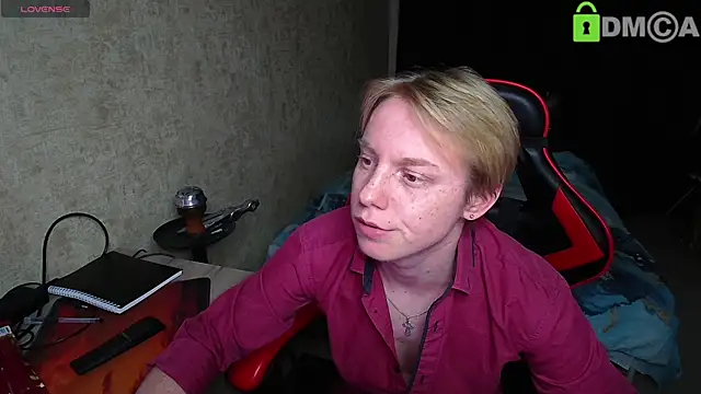 Alexis Gordon online show from 19, 10, 2025