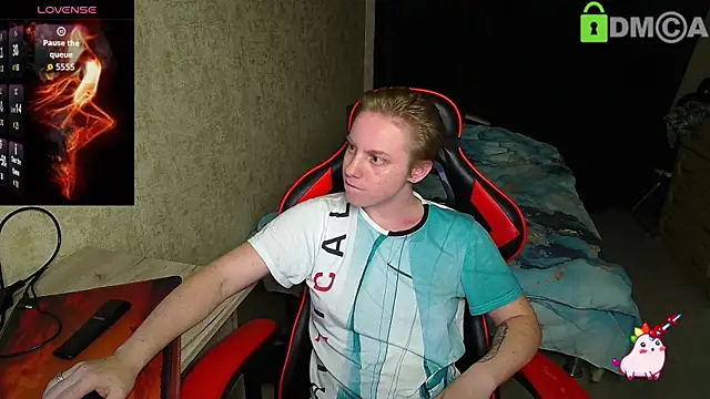 Alexis Gordon online show from 27, 10, 2025