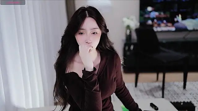 -Aricia- online show from 14, 9, 2025