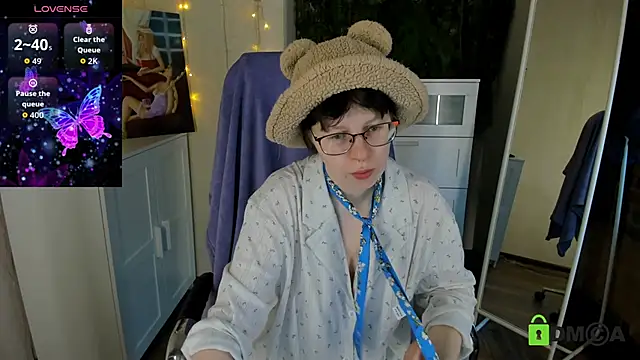 Melissa Wells online show from 8, 10, 2025