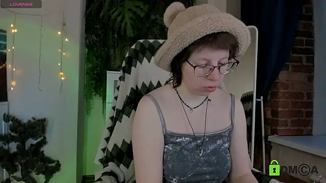 Melissa Wells online show from 12, 3, 2026