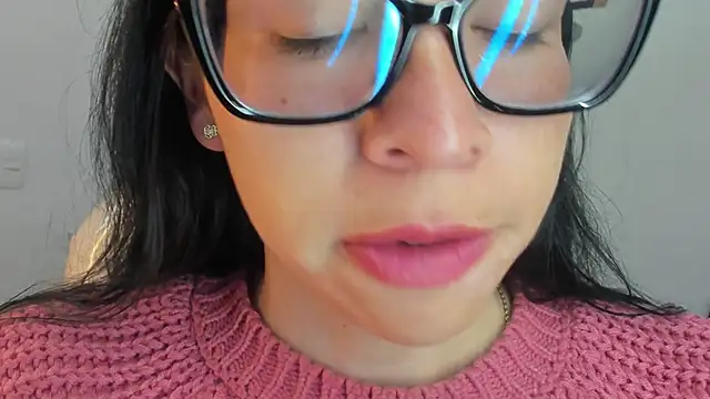 Snapshot of Katty_mouth chatting on 26, 11, 2025 Katty mouth online show from 26, 11, 2025