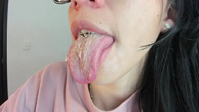 Snapshot of Katty_mouth chatting on 29, 11, 2025 Katty mouth online show from 29, 11, 2025