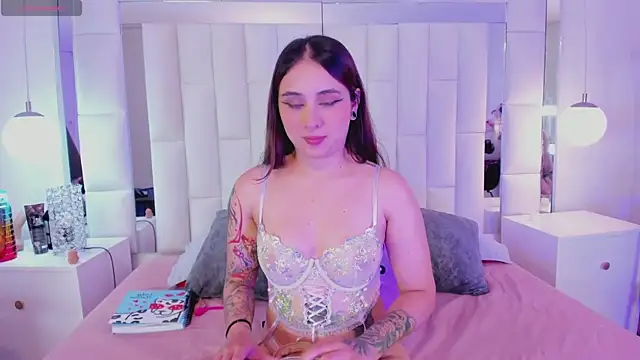 Luciana 66 online show from 1, 2, 2025