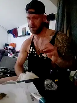 Snapshot of eltoulou chatting on 9, 1, 2025 eltoulou online show from 9, 1, 2025