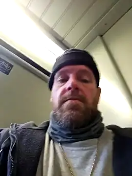 Snapshot of eltoulou chatting on 9, 1, 2025 eltoulou online show from 9, 1, 2025