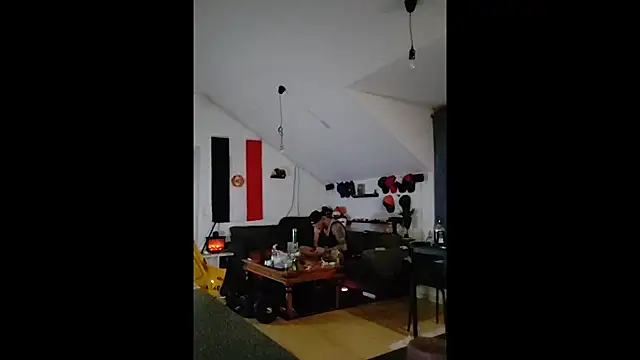 Snapshot of eltoulou chatting on 11, 1, 2025 eltoulou online show from 11, 1, 2025