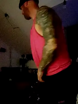 Snapshot of eltoulou chatting on 20, 1, 2025 eltoulou online show from 20, 1, 2025