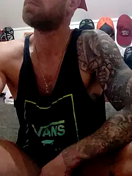 Snapshot of eltoulou chatting on 9, 2, 2025 eltoulou online show from 9, 2, 2025