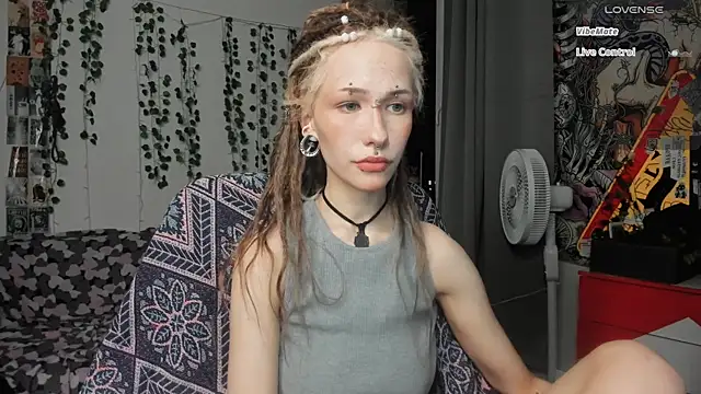 Snapshot of say_mary chatting on 28, 7, 2026 say mary online show from 28, 7, 2026