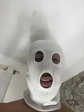 Snapshot of Alex_Teau chatting on 25, 1, 2025 Alex Teau online show from 25, 1, 2025