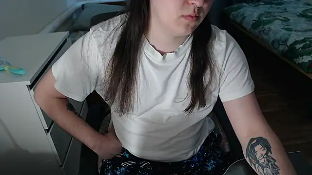 EvaMiron online show from 12, 2, 2026