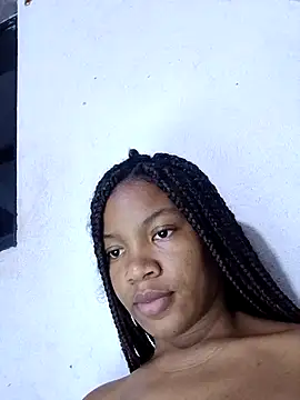 Snapshot of genesis_moretz chatting on 23, 2, 2026 genesis moretz online show from 23, 2, 2026