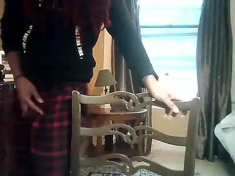 Snapshot of CaramelDipper chatting on 14, 12, 2024 CaramelDipper online show from 14, 12, 2024