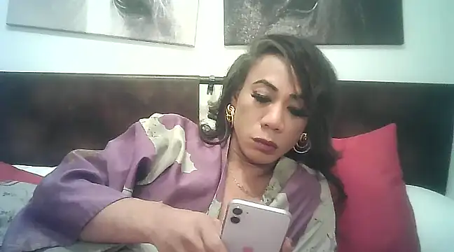 Snapshot of CaramelDipper chatting on 25, 12, 2024 CaramelDipper online show from 25, 12, 2024