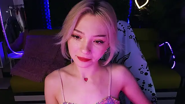 Snapshot of SandraBoyl chatting on 15, 1, 2025 SandraBoyl online show from 15, 1, 2025