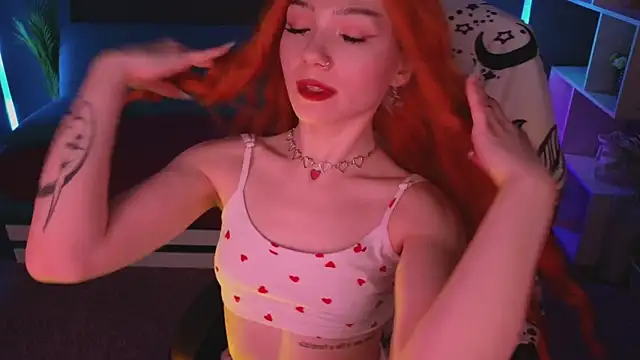 Snapshot of SandraBoyl chatting on 9, 2, 2025 SandraBoyl online show from 9, 2, 2025