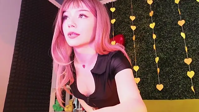 Snapshot of SandraBoyl chatting on 19, 2, 2025 SandraBoyl online show from 19, 2, 2025