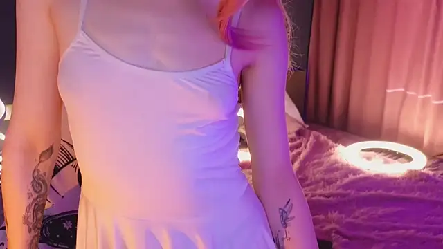 Snapshot of SandraBoyl chatting on 21, 2, 2025 SandraBoyl online show from 21, 2, 2025