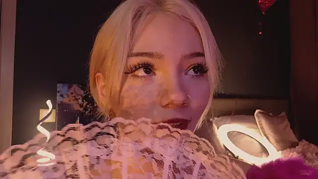 Snapshot of SandraBoyl chatting on 15, 3, 2025 SandraBoyl online show from 15, 3, 2025