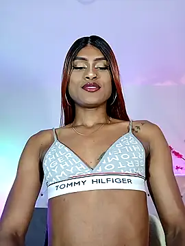 Snapshot of Elektra_Queen chatting on 13, 1, 2025 Elektra Queen online show from 13, 1, 2025