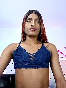 Snapshot of Elektra_Queen chatting on 16, 1, 2025 Elektra Queen online show from 16, 1, 2025