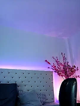 Snapshot of Elektra_Queen chatting on 19, 2, 2025 Elektra Queen online show from 19, 2, 2025