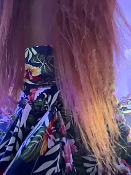 Snapshot of Elektra_Queen chatting on 13, 2, 2026 Elektra Queen online show from 13, 2, 2026