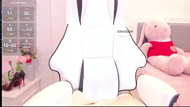 PimChanOK online show from 2, 11, 2025