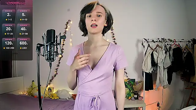 Snapshot of Violet_Veliya chatting on 19, 3, 2025 Violet Veliya online show from 19, 3, 2025