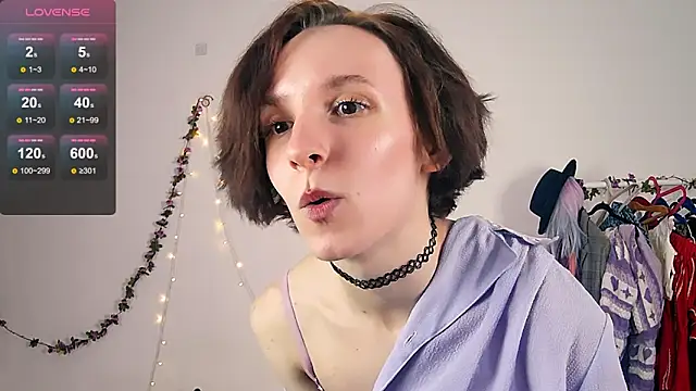 Snapshot of Violet_Veliya chatting on 26, 9, 2025 Violet Veliya online show from 26, 9, 2025