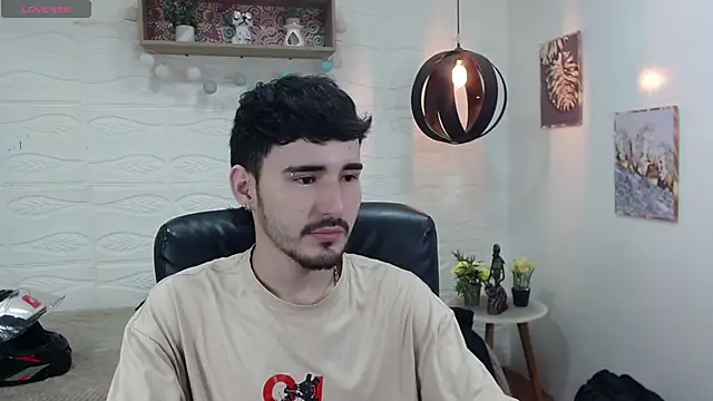 Snapshot of DmitriSanders chatting on 9, 1, 2025 DmitriSanders online show from 9, 1, 2025