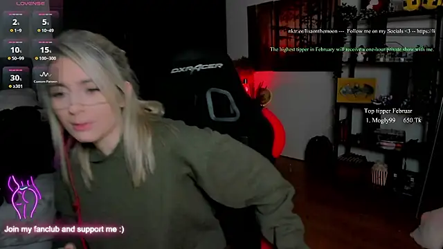 Lisaonthemoon online show from 4, 2, 2026