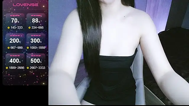  Viviann  online show from 4, 3, 2025