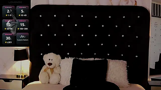 OliviaShaw23 online show from 9, 2, 2025