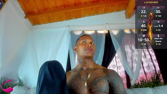 esteveen ortegas  online show from 22, 10, 2025