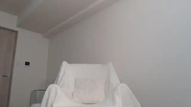 Snapshot of Lily_0000 chatting on 12, 12, 2024 Lily 0000 online show from 12, 12, 2024