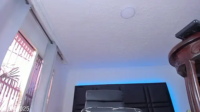 Snapshot of Brianna_Stars chatting on 9, 1, 2025 Brianna Stars online show from 9, 1, 2025