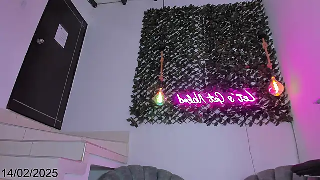 Snapshot of Brianna_Stars chatting on 15, 2, 2025 Brianna Stars online show from 15, 2, 2025