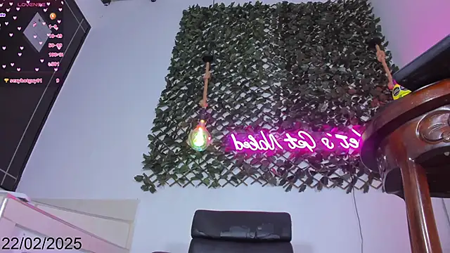 Snapshot of Brianna_Stars chatting on 22, 2, 2025 Brianna Stars online show from 22, 2, 2025