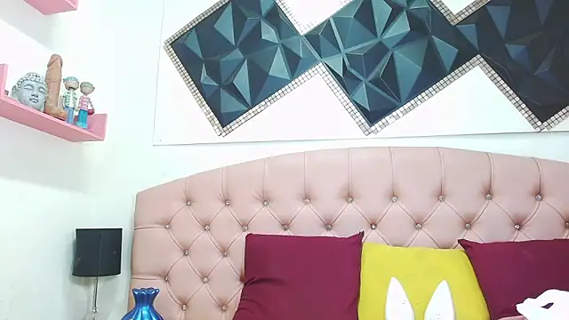 andrea safeira doll online show from 11, 2, 2026