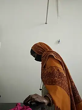 Snapshot of RADHA95 chatting on 18, 3, 2025 RADHA95 online show from 18, 3, 2025