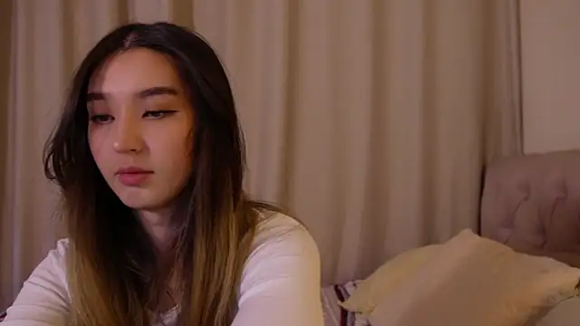 Sarasuo1 online show from 12, 12, 2024