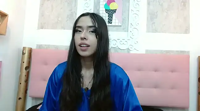 Cloeandtyfanny online show from 28, 2, 2025