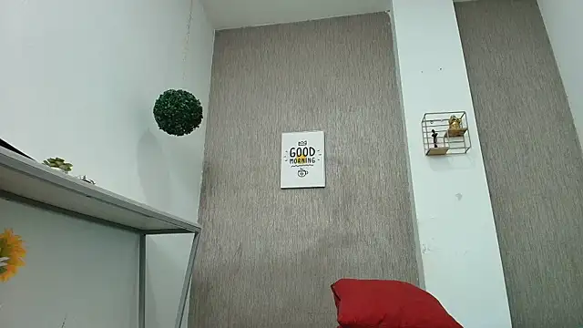 Cloeandtyfanny online show from 22, 3, 2025